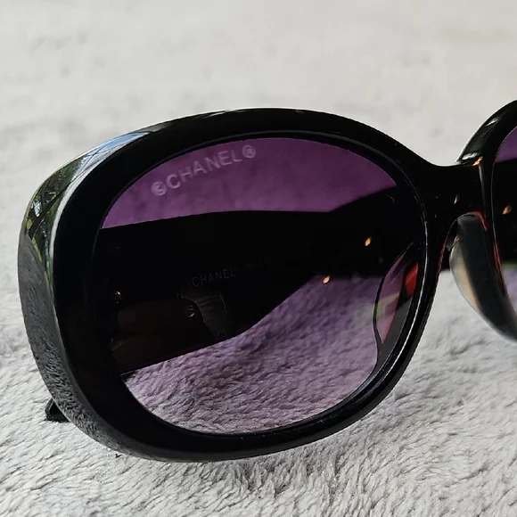 CHANEL Black and Purple Sunglasses - Picture 7 of 11